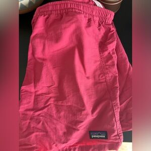Women’s Patagonia pink baggies size M